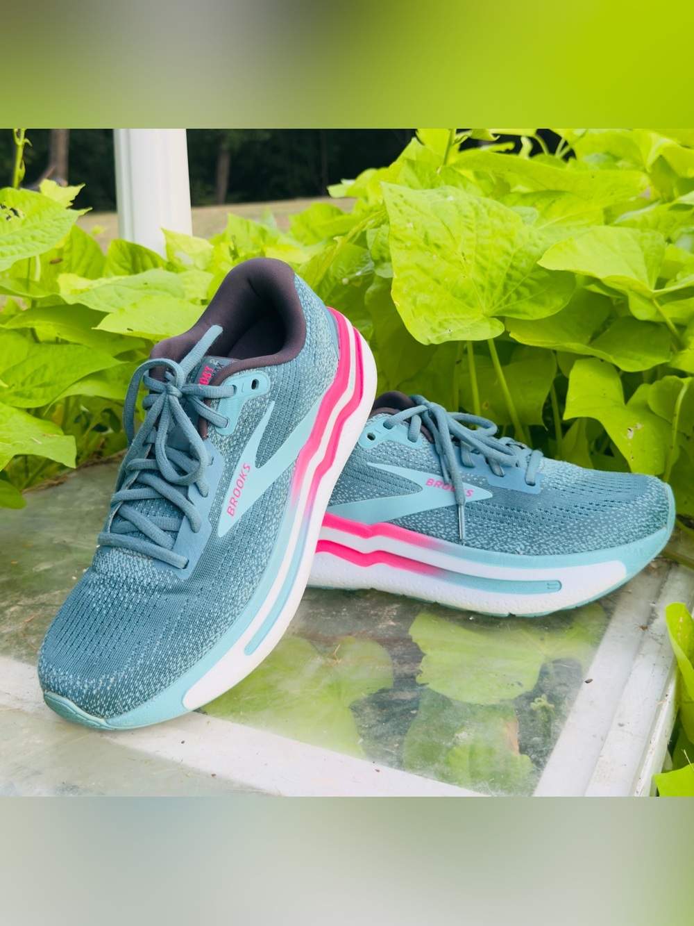 Brooks Ghost Max 2 Womens Running Shoe 8.5